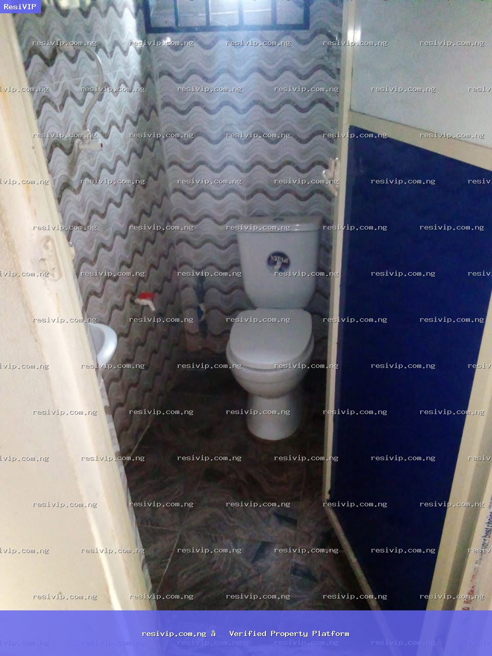 Clean and spacious one bedroom flat for…