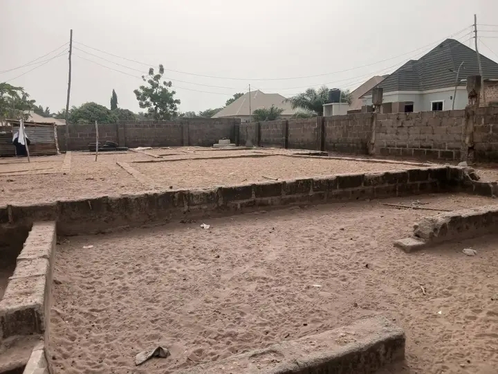 2 Bedroom Flat for sale in George Akume way, Benue