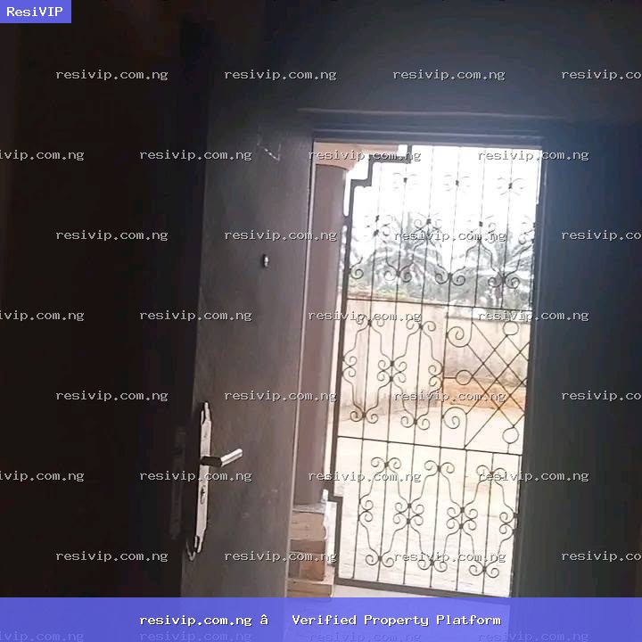 2 Bedroom Flat available with POP ceiling