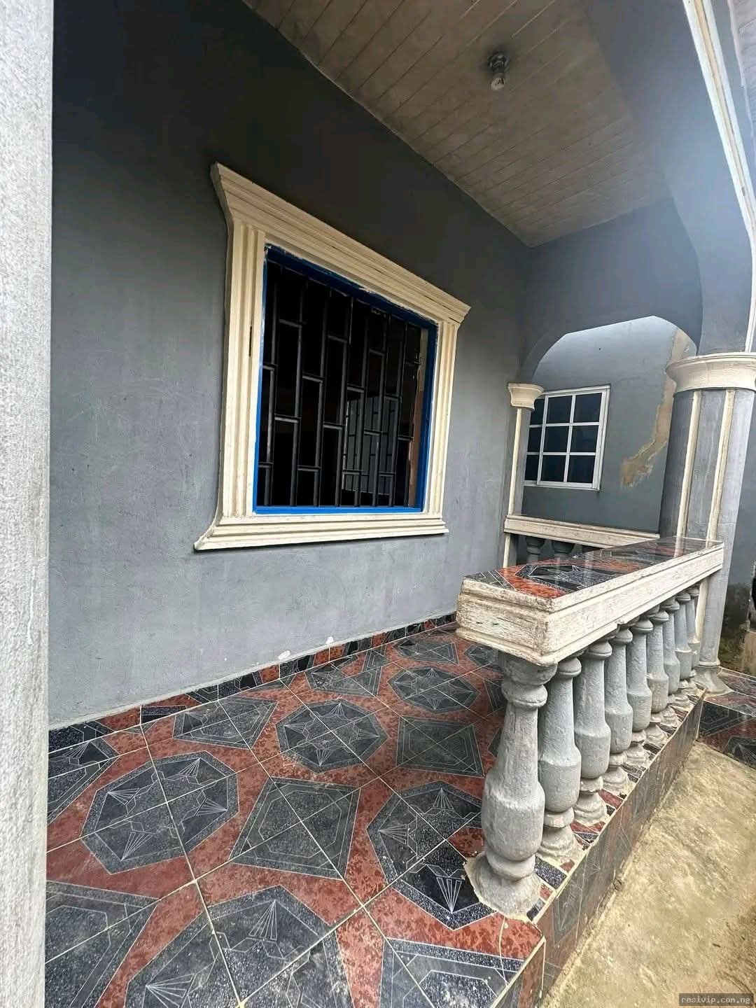 Spacious 2 Bedroom Flat in Ikot ekpene road, Akwa Ibom